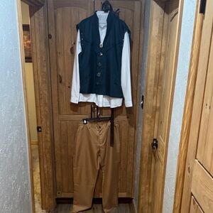 Flynn Rider (Ryder?) costume rapunzel tangled prince